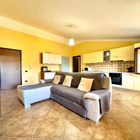 Sunny Penthouse *